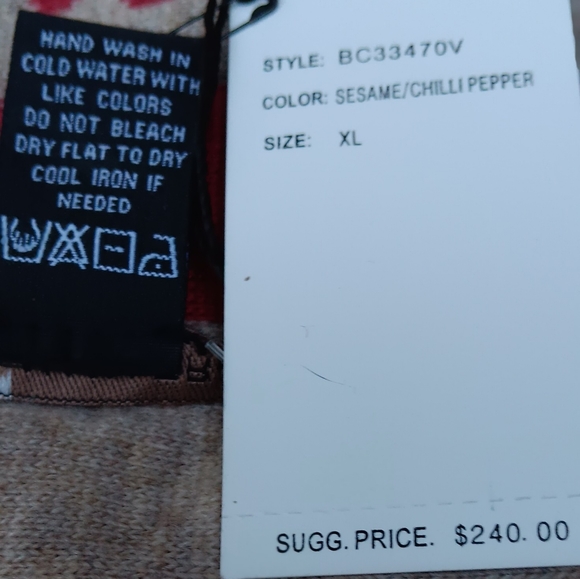 BCBG SWEATER - Picture 6 of 6